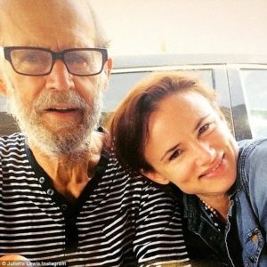 Američtí herci Geoffrey Lewis a Juliette Lewis se hlásí k Scientologii