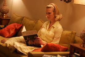 Betty Draper (narozená Hofstadt, později Francis) (January Jones)